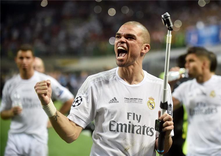 Real Madrids Abwehrspieler Pepe sammelte während des Champions-League-Finals keine Sympathiepunkte. 