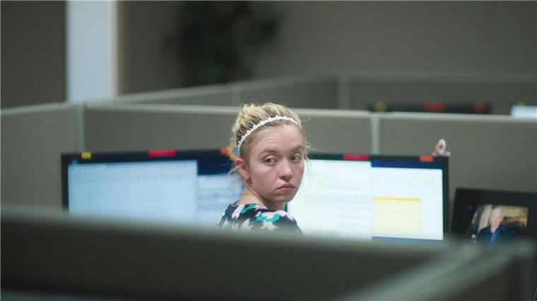 Die Filmstarts der Woche Reality Winner (Sydney Sweeney) soll Informationen über die russische Einmischung in die US-Wahlen an Journalisten weitergegeben haben.