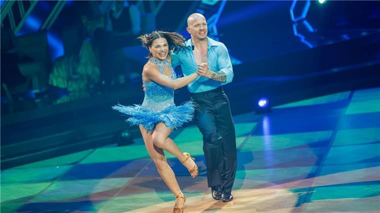 Massimo Sinató fällt im „Let’s Dance“-Finale aus Reck-Olympiasieger Fabian Hambüchen erhielt für seine Improvisation die Bestnote.