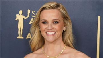 Reese Witherspoon wird für Amazon Prime Video die Serie „Elle“ produzieren, die sich um die Vorgeschichte der „Natürlich blond!“-Hauptfigur Elle Woods dreht.