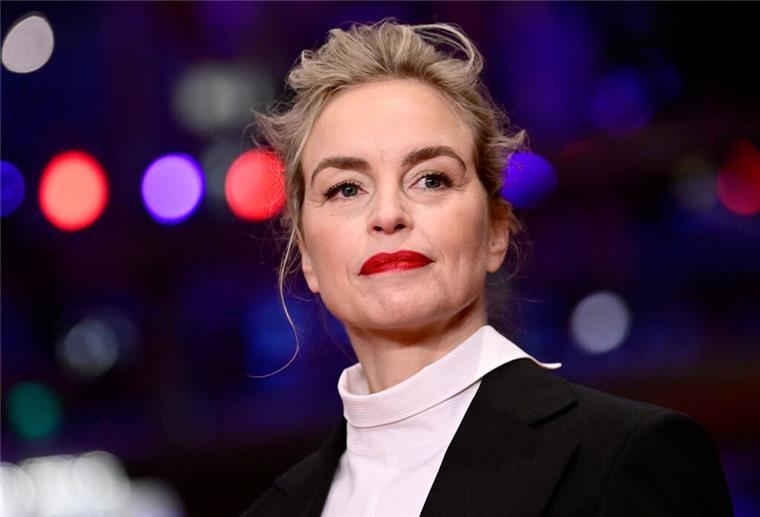 Nina Hoss in Ibsen-Neuinterpretation „Hedda“ Regisseurin Nia DaCostas hat in „Hedda“ weibliche Charaktere geschaffen, die unglaublich komplex und nuanciert sind, voller Mehrdeutigkeiten. Ich liebe es“, sagte Schauspielerin Nina Hoss bei der Premiere. (Archivfoto)