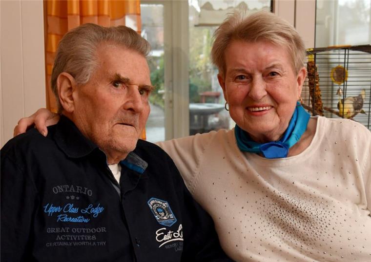 Diamantene Hochzeit: Verliebt in die braunen Augen Reiner und Irma Eilers aus Geestemünde sind seit 60 Jahren miteinander verheiratet.