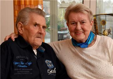 Reiner und Irma Eilers aus Geestemünde sind seit 60 Jahren miteinander verheiratet.