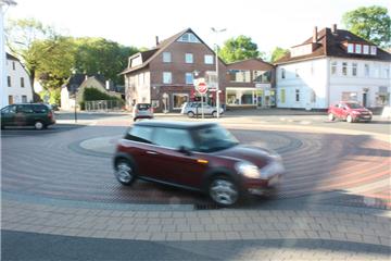 Reinhard Bartolles aus Sandstedt plante seinerzeit die Piazza. Nach seinen Angaben stimmen die Beträge in der Ratsvorlage nicht.  