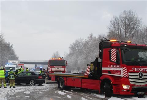 Ein Verkehrsunfall auf der A27.