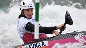 Ricarda Funk gewinnt den Gesamtweltcup im Kajak-Einer.