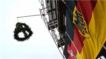 Richtfest für neues Wachgebäude und neue Waffenkammer auf dem Flugplatz Wittmundhafen.