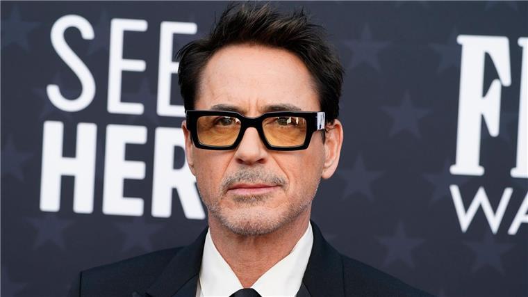„Oppenheimer“ räumt auch bei Critics Choice Awards ab Robert Downey Jr. bei den Critics Choice Awards in Santa Monica.
