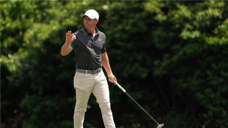 „Es ist ein Märchen“: Langers emotionaler Masters-Abschied Rory McIlroy spielte eine starke 66er-Runde am zweiten Tag.
