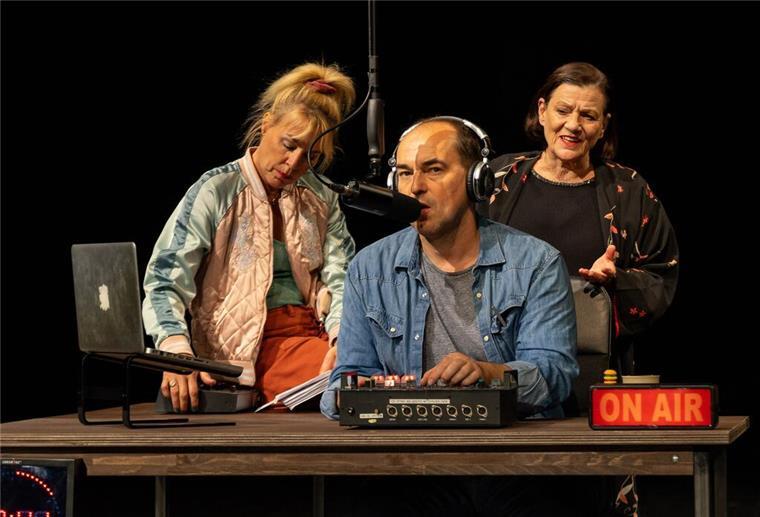 Die Welt zwischen den Nachrichten Schauspieler