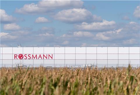 Rossmann-Kunden können die Schutzmasken zurückgeben und bekommen den Kaufpreis erstattet.