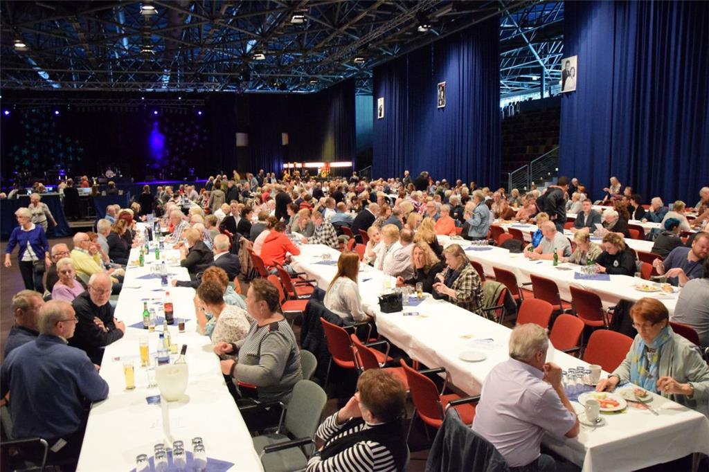 Rund 1100 Besucher kamen zum Sängerwettstreit &quot;Seebeck am Markt&quot;. Foto...