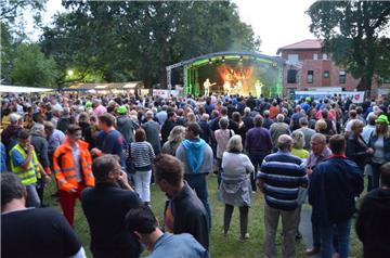 Rund 1500 Besucher waren am Wochenende zum LoxRock nach Loxstedt gekommen. Foto:...