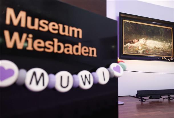 Rund 200 Swift-Fans sind am Sonntagnachmittag zur ersten Swift-Sonderveranstaltung ins Museum Wiesbaden gekommen.