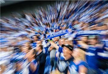 Rund 20000 Zuschauer durften beim Saisoneröffnungsspiel der 2. Liga in Gelsenkirchen dabei sein.