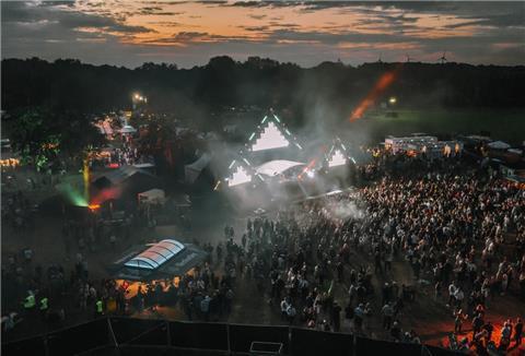 Festivalgelände von Die Heide brennt