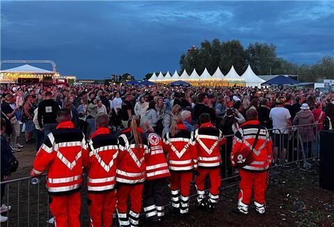 Rund 50 Einsatzkräfte des DRK-Kreisverband Wesermünde waren beim Sandstedter Sommer im Einsatz.