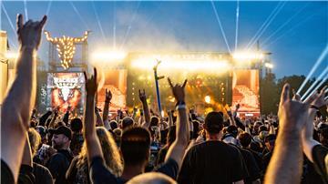 Rund 85.000 Tickets haben die Veranstalter an Metalfans verkauft. (Archivbild)