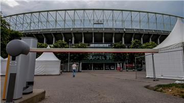 Rund um das Ernst-Happel-Stadion werden Schleusen und Verkehrssperren für Fahrzeuge eingerichtet. (Archivfoto)