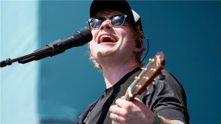 Sänger Ed Sheeran gibt im Sommer 2025 wieder Konzerte in Deutschland.