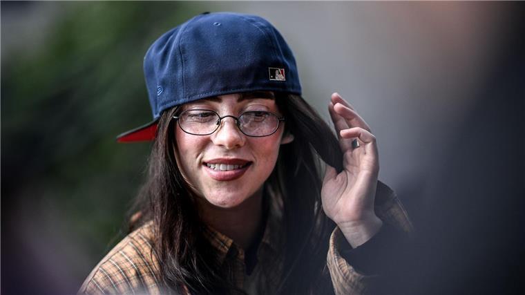 Sängerin Billie Eilish bittet ihre Fans, bei der US-Wahl mitzumachen. (Archivbild)