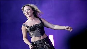 Sängerin Zara Larsson beim Lollapalooza Festival 2023 in Berlin.
