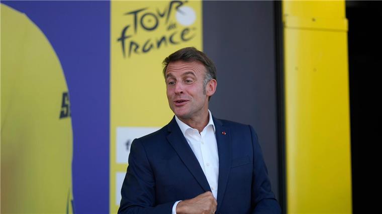 „Starkes Signal“: Lipowitz glänzt in den Pyrenäen Sah das Spektakel in den Pyrenäen live: Präsident Macron.