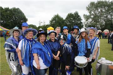 Samba made in Pennigbüttel: Die Gruppe Samba la moor sorgte für Stimmung. Auf de...
