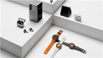 Samsung hat in Paris neue Smartphones und Gadgets vorgestellt, die über KI-Funktionen verfügen.