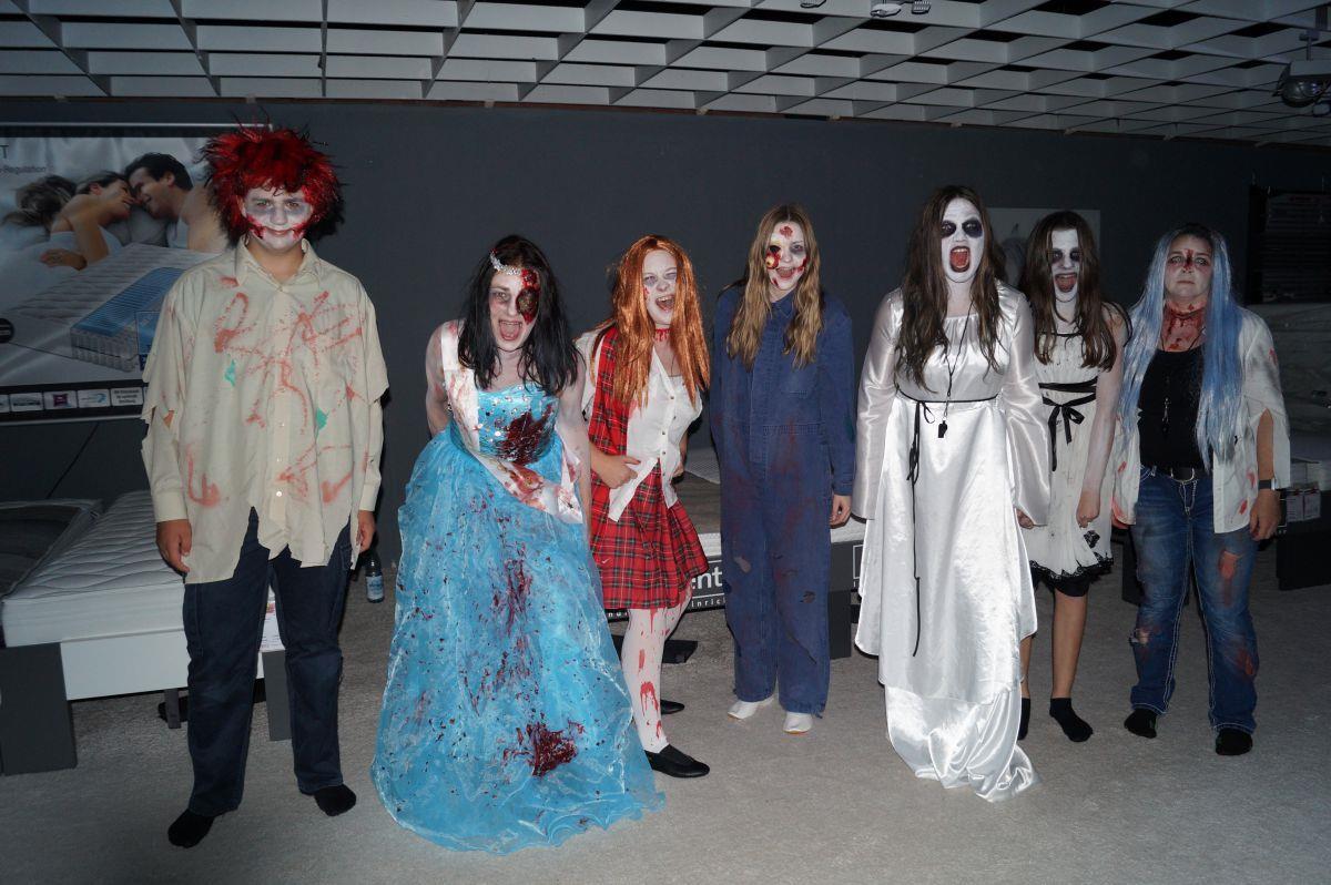 So sehen die gruseligsten Halloween-Kostüme aus der Wesermarsch aus Schaurige Halloween-Gestalten.