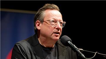 Schauspieler Matthias Brandt ist Hörspielfan. (Archivbild)