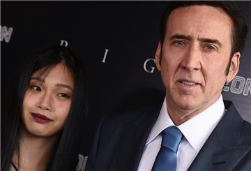 Nicolas Cage, Schauspieler aus den USA, mit Ehefrau Riko Shibata 