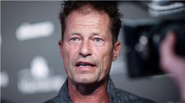 Schauspieler Til Schweiger will nach vorne schauen.