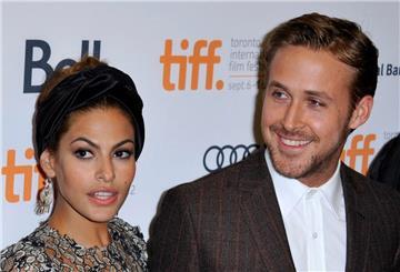 Schauspielerin Eva Mendes hat sich um die Kinder gekümmert und Ryan Gosling hat Karriere gemacht.