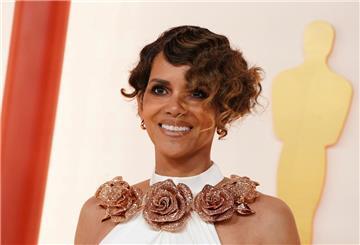 Schauspielerin Halle Berry spielt im neuen Thriller „Never Let Go“ mit.