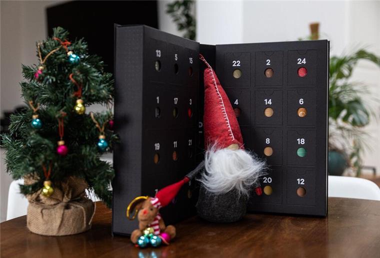 Schicke Verpackung, edler Inhalt: Für Adventskalender kann man locker mehrere Hundert Euro ausgeben.