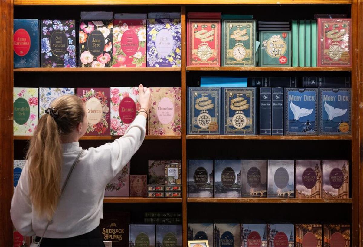 Das alles bringt die Frankfurter Buchmesse Schon ab Freitagmorgen dürfen Leser aufs Gelände. (Archivbild)