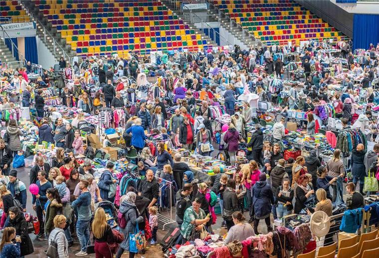 Schon in den vergangenen Jahren war viel los bei den Flohmärkten in der Stadthalle.