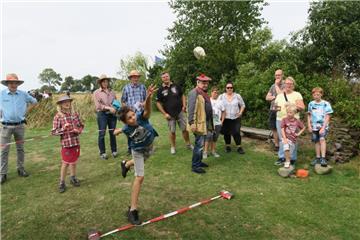 Schottisch-Friesischer Mehrkampf in Butjadingen. - Foto: Rademann