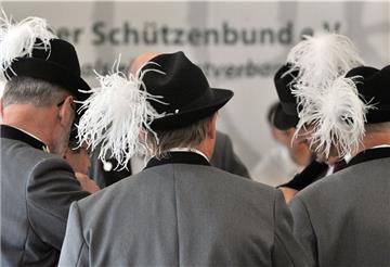 Schützen sind dieser Tage nicht in Feierlaune. Wegen Corona wird ein Fest nach dem anderen abgesagt.