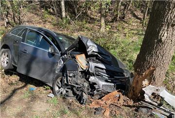 Schwer verletzt wurde ein Mann aus der Gemeinde Loxstedt bei einem schweren Verkehrsunfall auf der B71.
