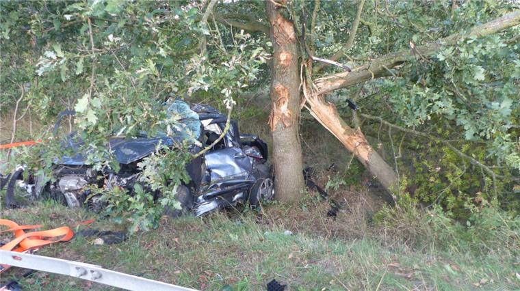 Schwerer Unfall auf der A27 zwischen Nordholz und Neuenwalde.