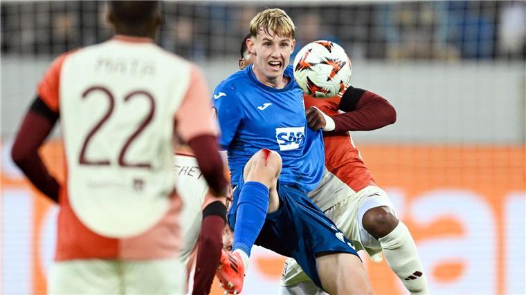 2:2 gegen Lyon: Verrückte Nachspielzeit in Hoffenheim Schwieriges Durchkommen: Hoffenheims Talent Max Moerstedt.