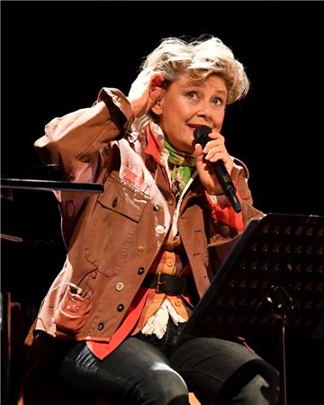 Seaside Jam in der Stadthalle mit Gitte Haenning. Foto Scheschonka