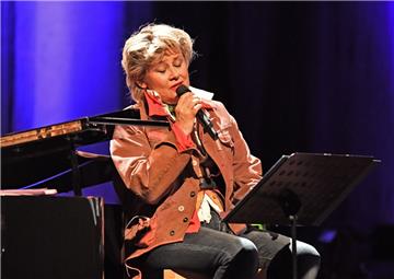 Seaside Jam in der Stadthalle mit Gitte Haenning. Foto Scheschonka