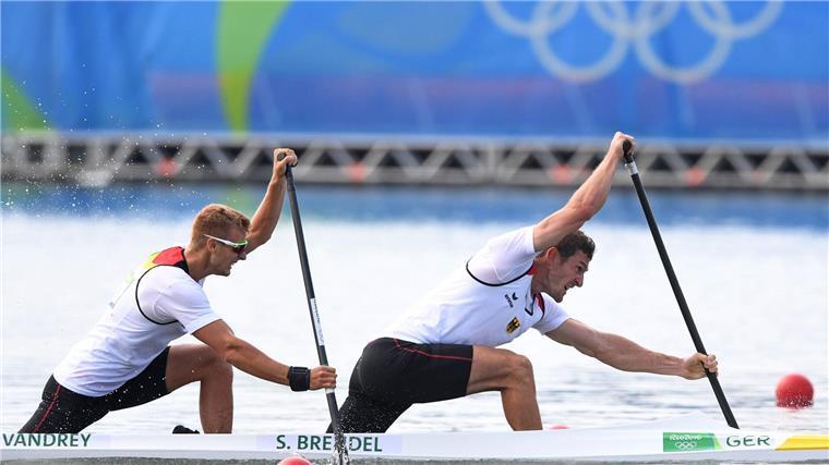 Sebastian Brendel holte auch im C2 mit Jan Vandrey 2016 Olympia-Gold, sein zweites in Rio.