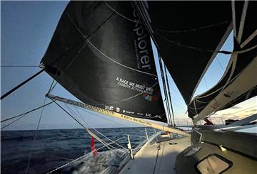 An Bord Seaexplorer - Yacht Club de Monaco: Boris Herrmanns Rennyacht «Seaexplorer - Yacht Club de Monaco» unter Segeln.