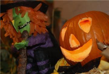 Die größte Kinder-Halloweenparty im Norden von 14:00 bis 18:30 Uhr  – ein Mega-Event für alle Kids und Jugendlichen im Alter von 8 bis 16 Jahren.