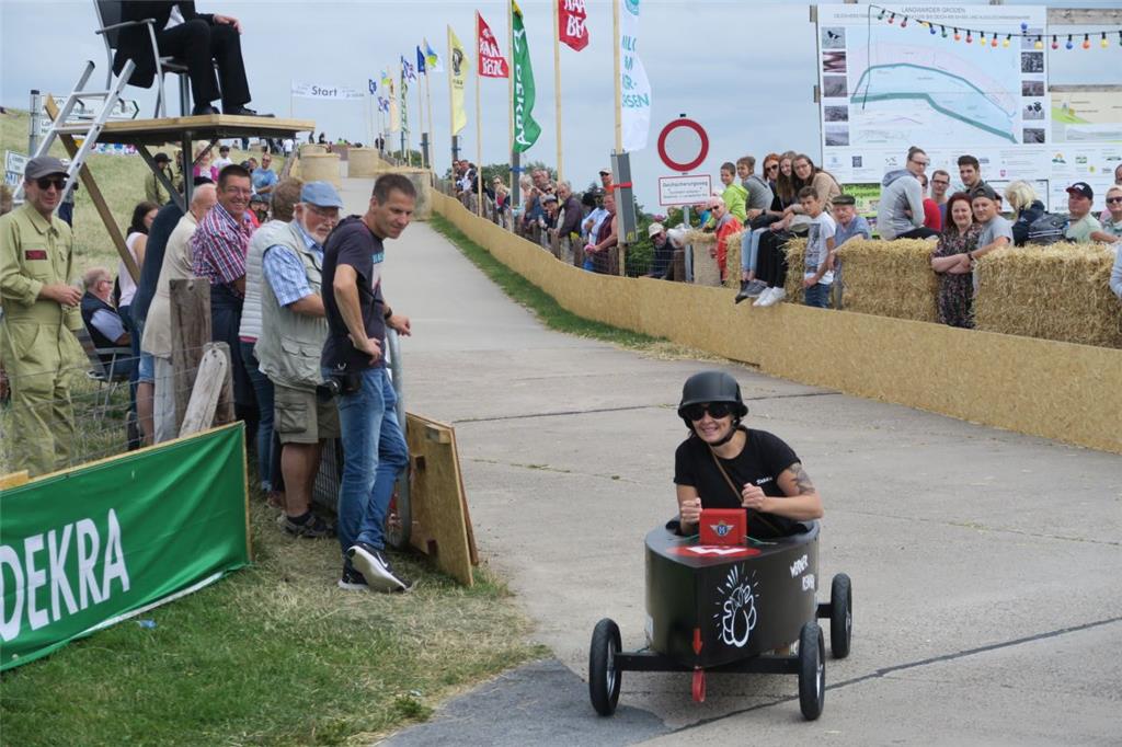 Seifenkistenrennen in Feldhausen 2019.