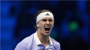 Sein Auftaktmatch in Turin gewann Alexander Zverev souverän gegen Andrej Rubljow - nun will er gegen Casper Ruud nachlegen.